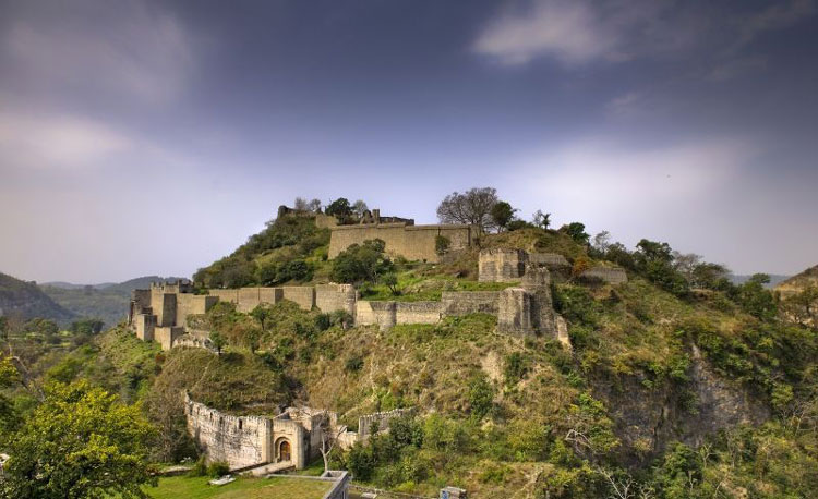 Kangra Fort - Largest Fort In The Himalayas - Himtimes