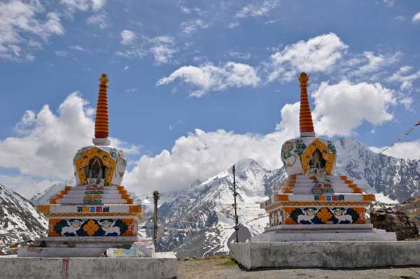 Himachal: Kunzum Pass route to Spiti opens after 6-month closure