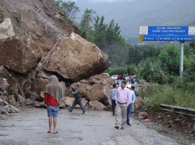 Chandigarh-Manali highway restored to traffic after landslide blocked ...