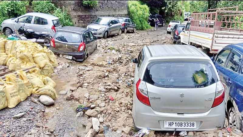 Mandi-Pathankot highway restored after 7-hour landslide blockade