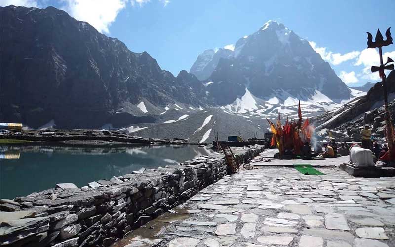 Daily Manimahesh Yatra pilgrim count capped at 5,000, trek via Kugti restricted